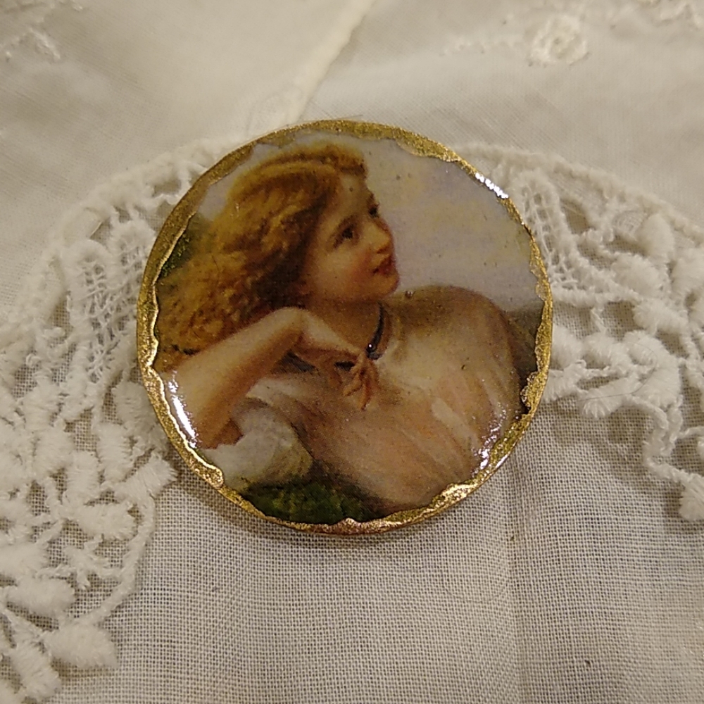 🥰🌹 artisans brooch